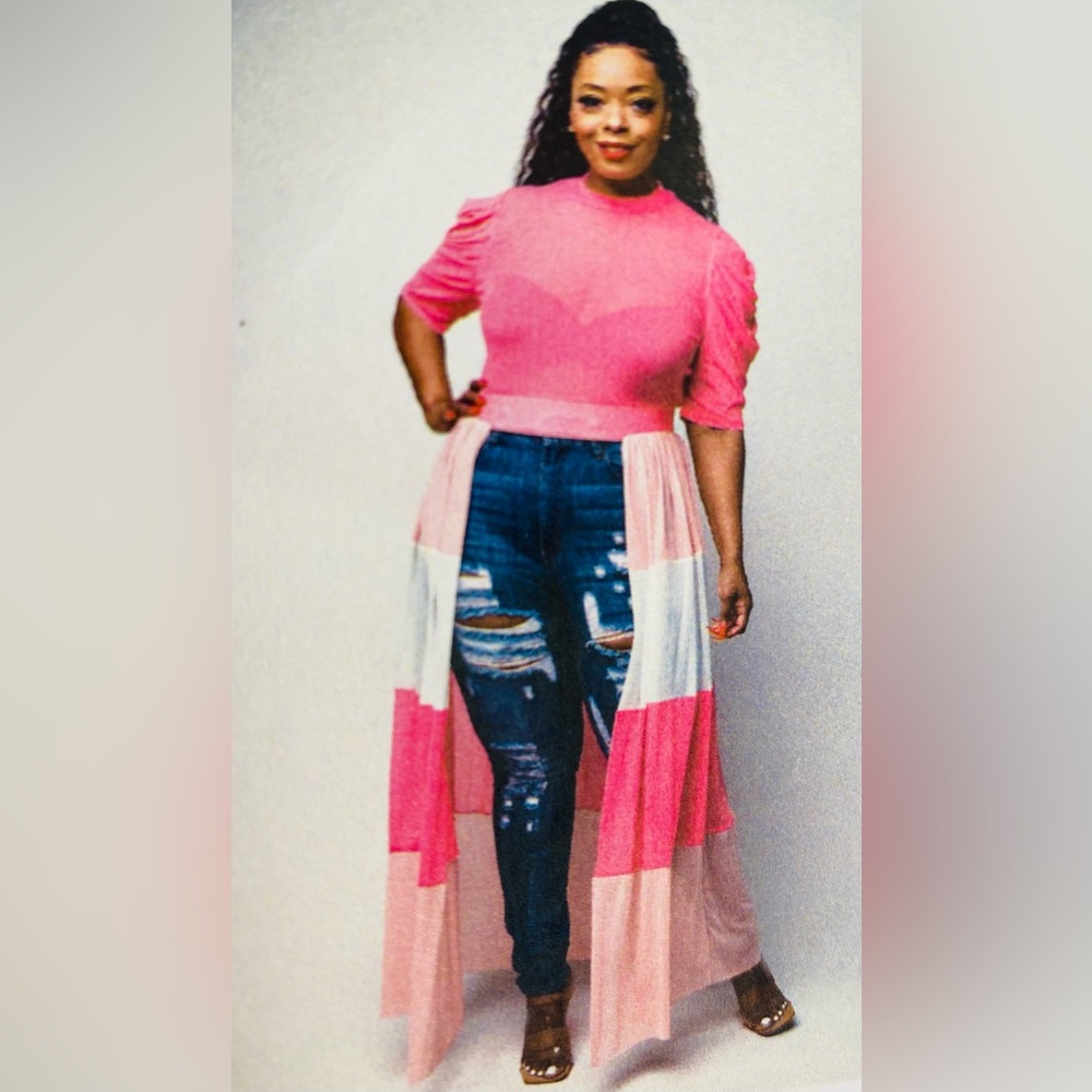 Curvy ColorBlock Pink Mesh Knit Overlay Top
